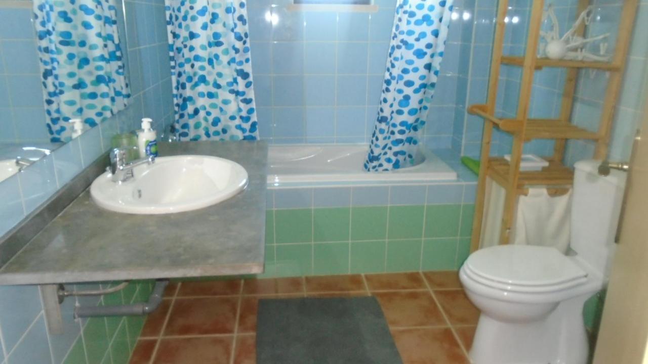Villa Magnifica Moradia Em Condominio Fechado *
